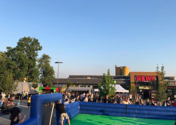 REWE Slideball-Festival bei Kaiserwetter